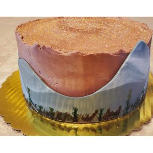 Vegan and gluten-free cake perfect for Valentine's Day.