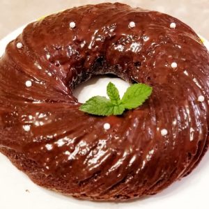 Vegan and gluten-free cake perfect for Valentine's Day.