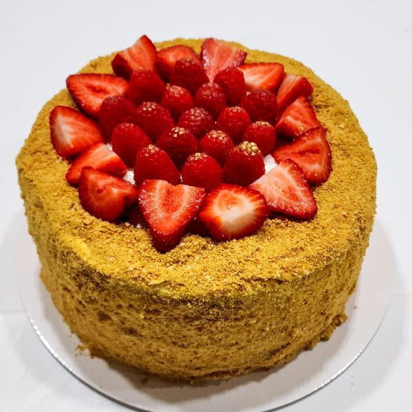 Honey Cake 7″ | Zesty Bakers