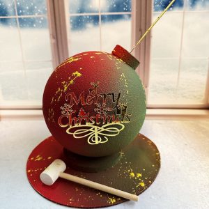 Showstopper cake with sparkler, customizable, chocolate pinata