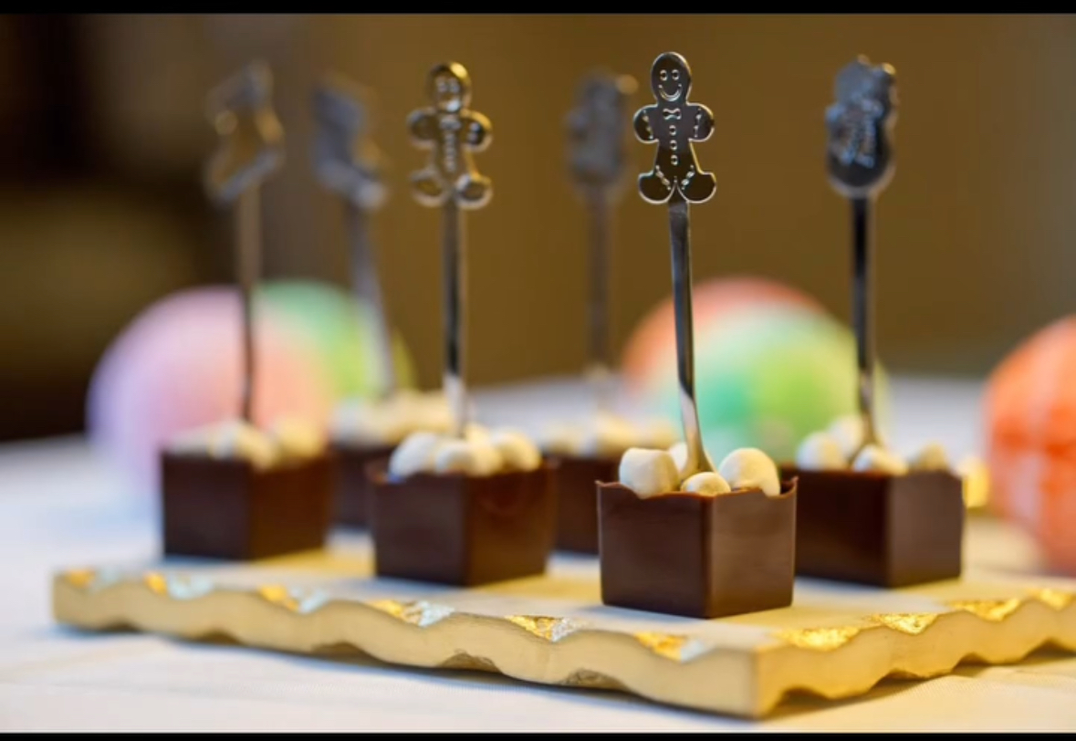 Hot Cocoa Latte Spoons (Big) by Revs