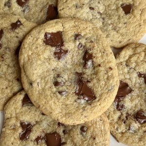 Brown butter chocolate chunk cookies
